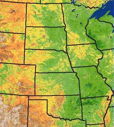 Image two of the digital maps that show the time-integrated Normalized Difference Vegetation Index over the American Midwest.